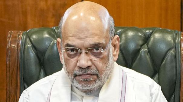 amit-shah-s-helicopter-checked-by-election-commission-officials-in-maharashtra