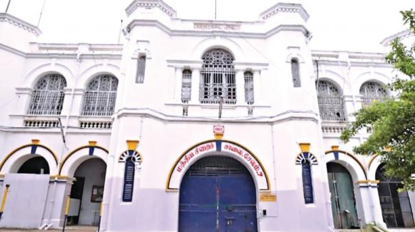 salem-central-jail-functioning-karumar-kudam-has-been-shifted-to-puzhal-jail