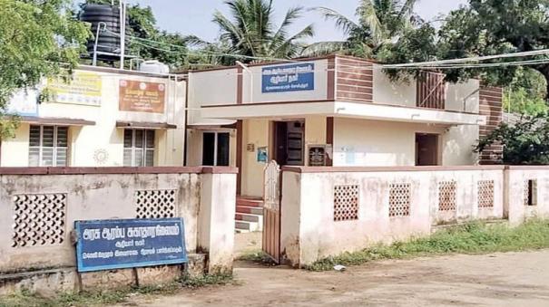 patients-suffer-due-to-lack-of-doctors-aliyar-primary-health-centre