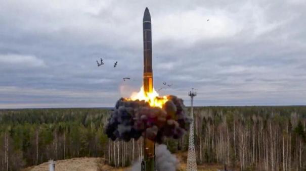 russia-attacks-with-intercontinental-missile-for-first-time-in-ukraine-war