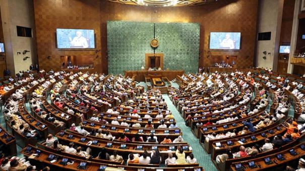 heavy-pressure-of-the-opposition-parties-adjournment-of-both-houses-of-the-parliament-for-the-whole-day