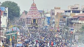 சிதம்பரம் நடராஜர் கோயில் தேரோட்டம்: ஆயிரக்கணக்கான பக்தர்கள் வடம் பிடித்தனர்